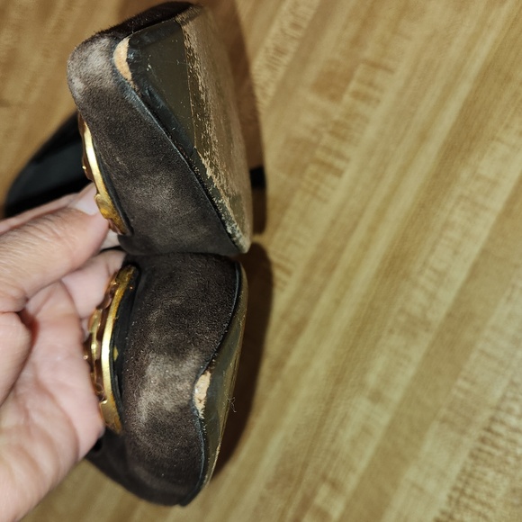 Stuart Weitzman Suede Pumps Pointed Toe, size 10 - Picture 6 of 11